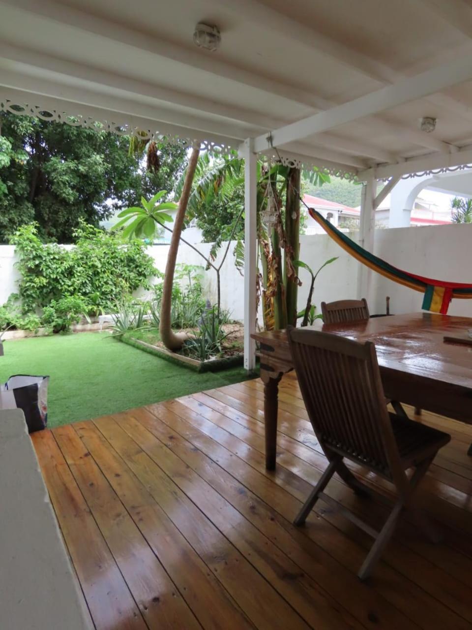 Akunamatata Guest House Grand Case Kültér fotó